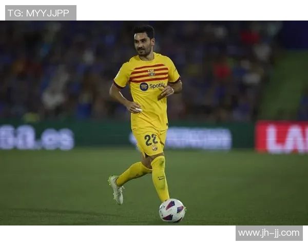 足球明星退役后选择的生活居所与人生新篇章探讨