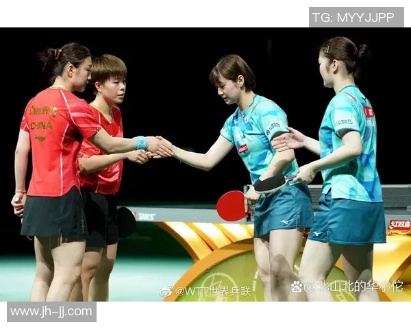 瓦杜兹与罗切霍茹的精彩对决分析及赛前展望